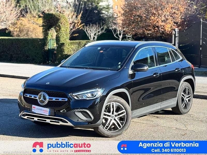 Nero Usata 2021 Mercedes GLA250 SUV | 25.900 € (Super prezzo) - Immagine 1/4