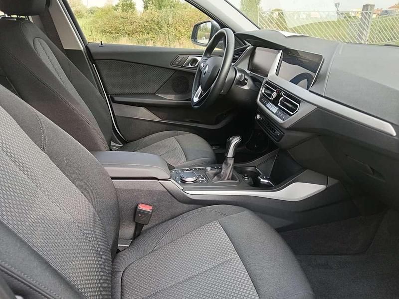 Usata BMW 116 Advantage 109 CV (80 kW) 2023 Grigio Utilitaria