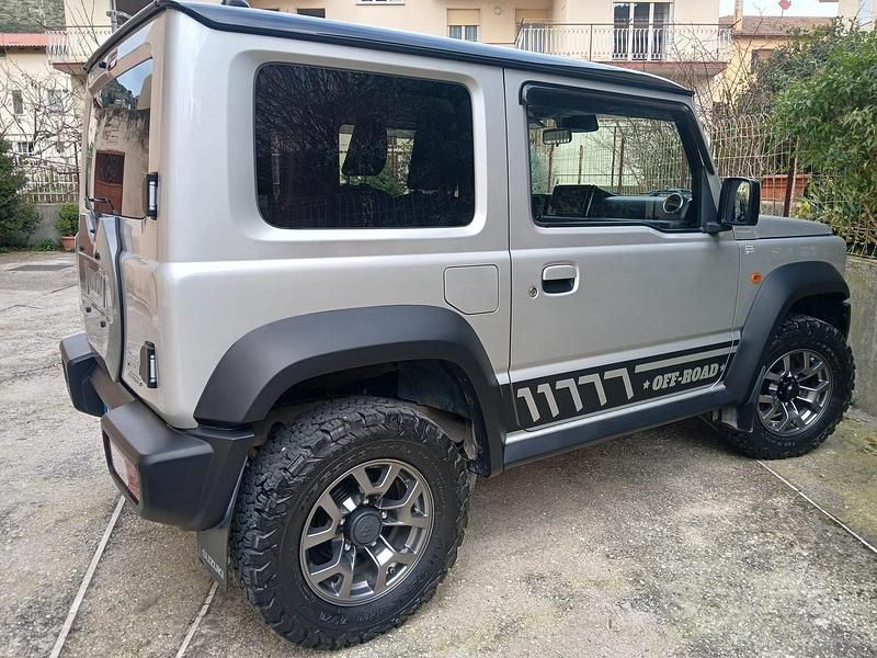 Usata Suzuki Jimny 2019 Grigio SUV