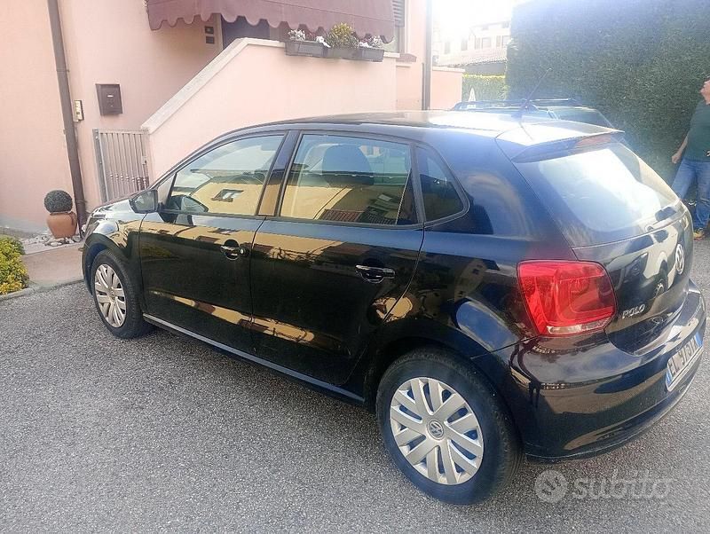 Usata VW Polo 90 CV (66 kW) 2012 Nero Utilitaria