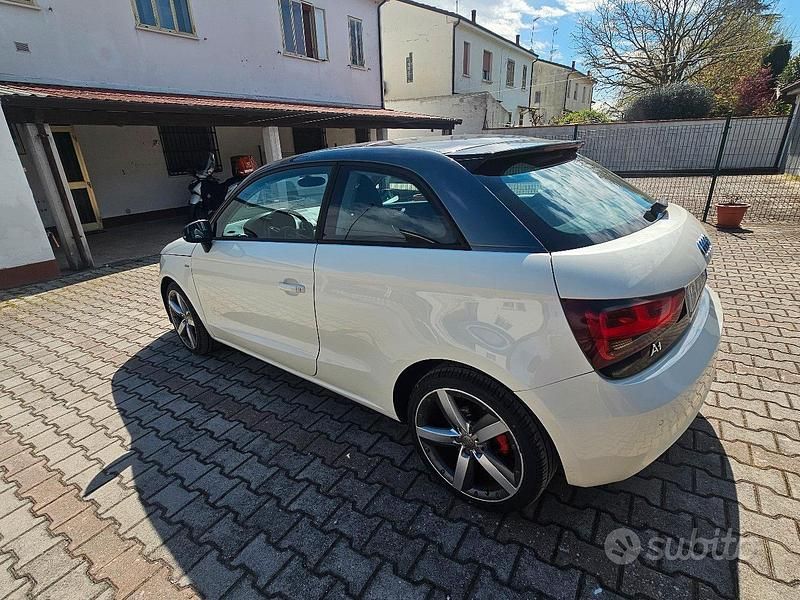 Usata Audi A1 S-Line 86 CV (63 kW) 2011 Bianco Utilitaria