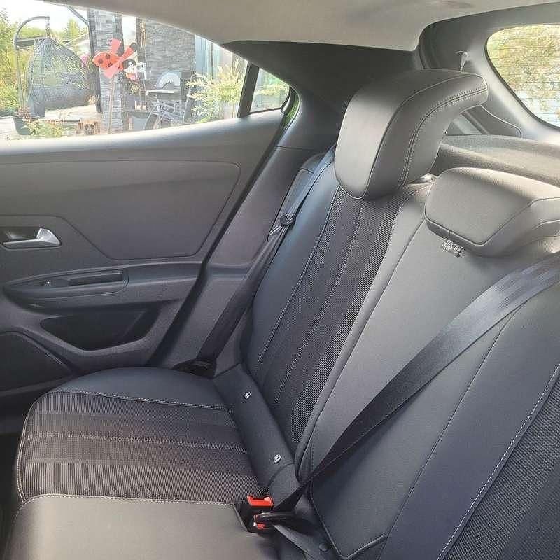 Usata Opel Mokka Cosmo 136 CV (100 kW) 2022 Verde SUV