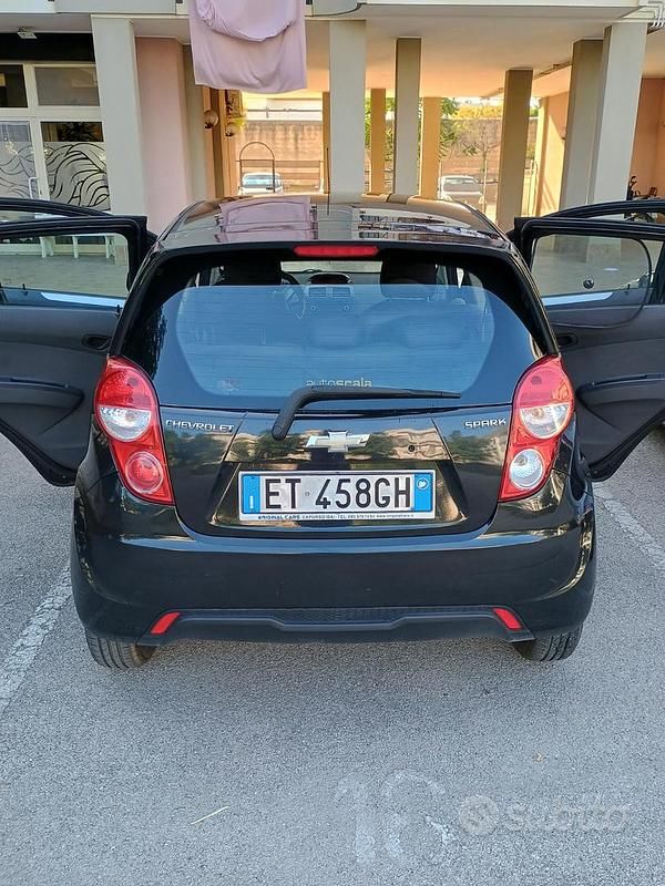 Usata Chevrolet Spark 68 CV (50 kW) 2013 Nero Utilitaria