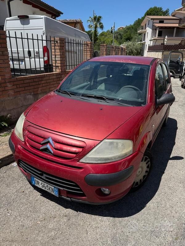 Rosso Usata 2004 Citroën C3 Due volumi | 1500 € - Immagine 1/4
