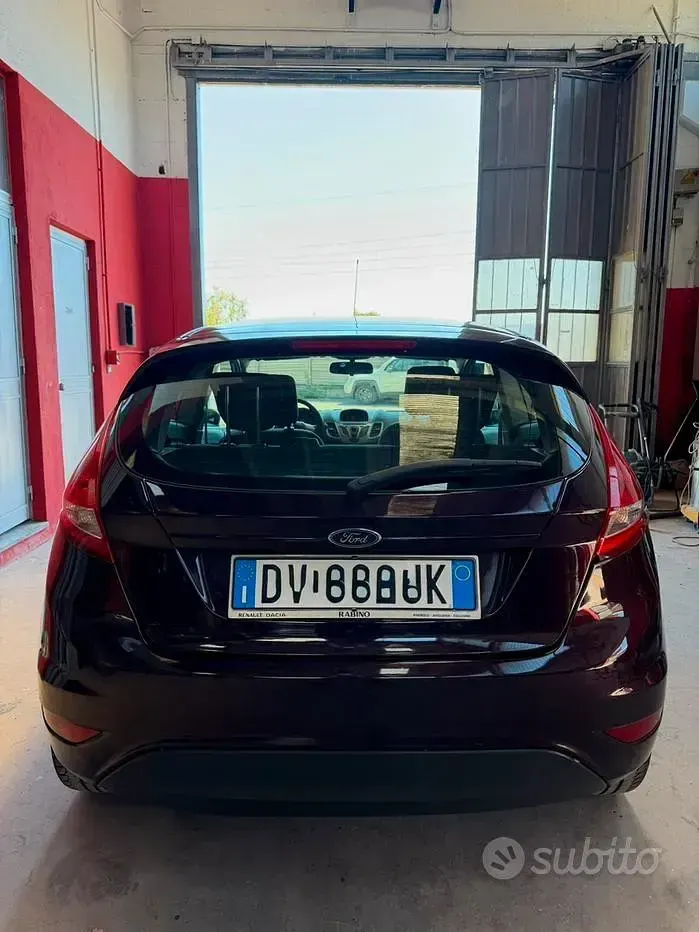Usata Ford Fiesta Titanium 82 CV (60 kW) 2009 Berlina