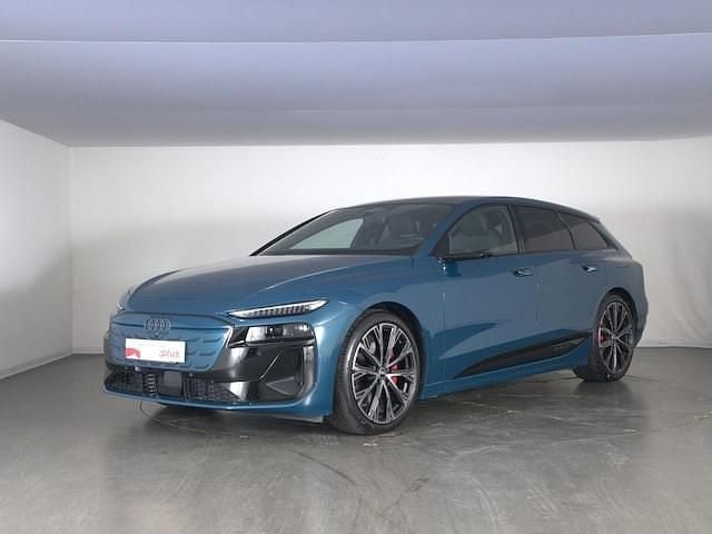 Usata Audi A6 e-tron S-Line 280 kW (381 CV) 2025 Blu malpelo metallizzato Station wagon