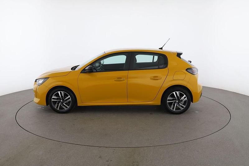 Usata Peugeot 208 Active 75 CV (55 kW) 2023 Oro Utilitaria