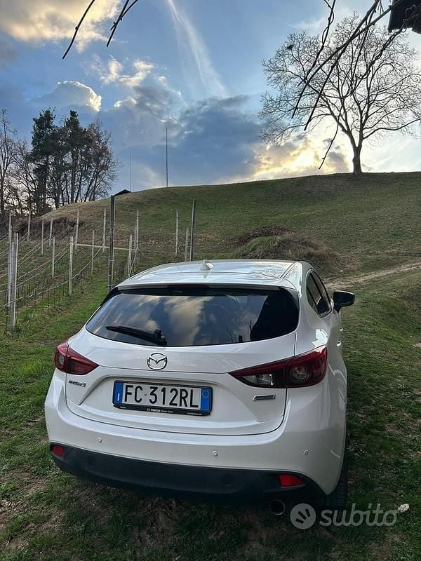 Usata Mazda 3 100 CV (73 kW) 2016 Bianco Berlina