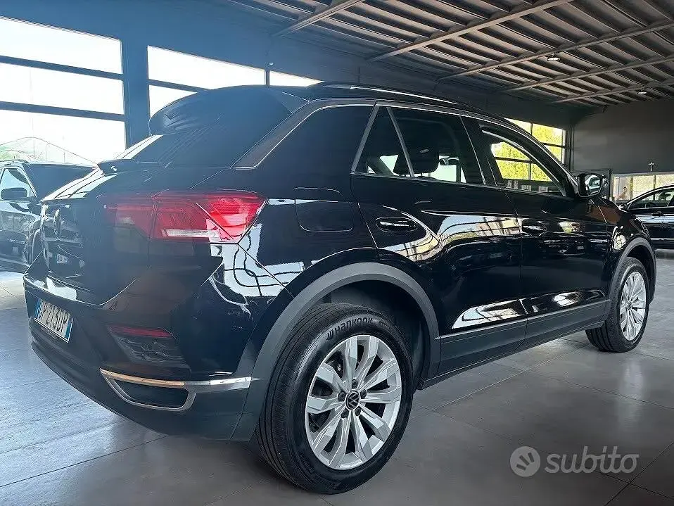 Usata VW T-Roc Advance 150 CV (110 kW) 2021 Nero SUV