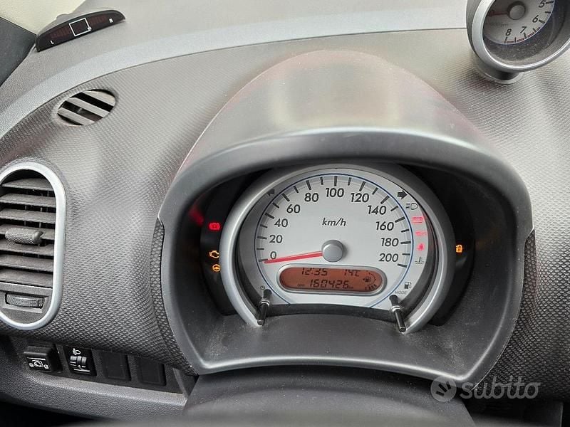 Usata Suzuki Splash 68 CV (50 kW) 2013 Rosso Utilitaria