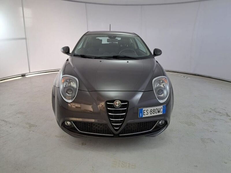 Usato 2014 Alfa Romeo MiTo 0.9 Benzin 105 CV (7.900 €)