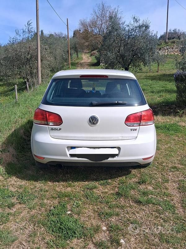 Usata VW Golf VII 102 CV (75 kW) 2012 Berlina