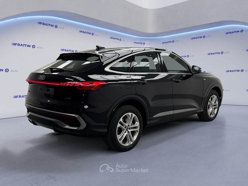 Nuova Audi Q5 S-Line 204 CV (150 kW) 2026 Nero SUV