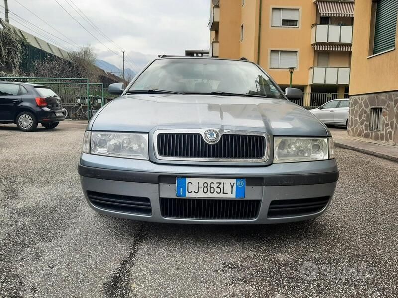Usata 2003 Skoda Octavia Station wagon | 1500 € - Immagine 1/4