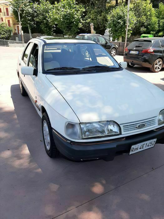 Usata Ford Sierra 120 CV (88 kW) 1992 Bianco Berlina