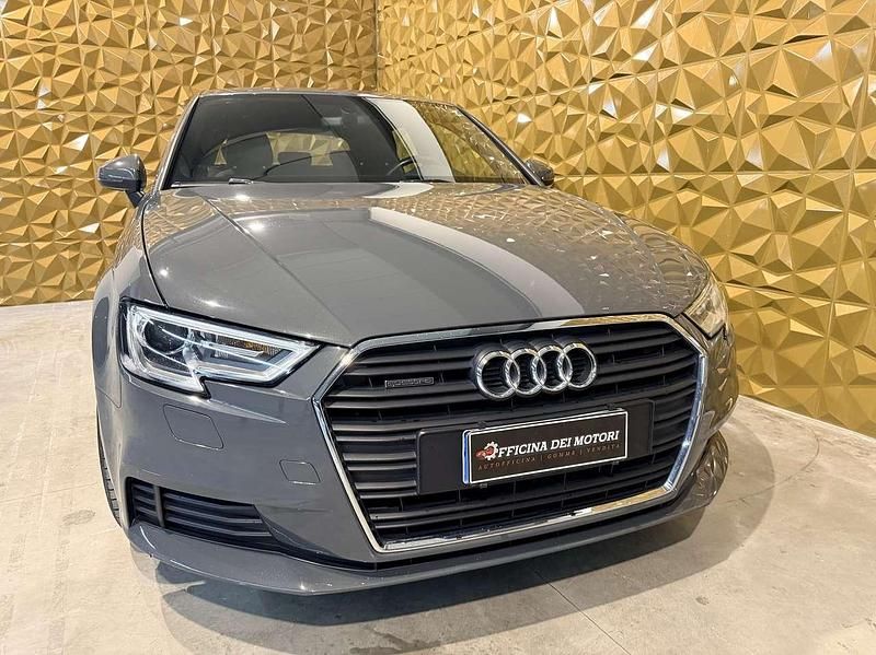 Usata Audi A3 Sport 184 CV (135 kW) 2018 Grigio Berlina