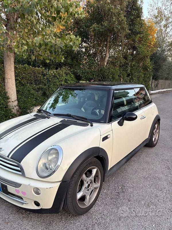Bianco Usata 2005 Mini Cooper Utilitaria | 2400 € (Super prezzo) - Immagine 1/4