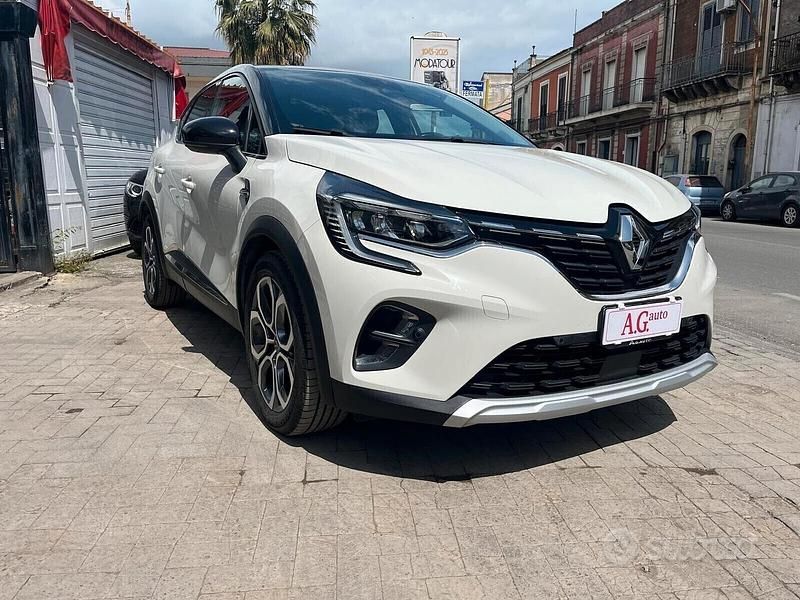 Gebraucht Renault Captur Intens 116 PS (85 kW) 2020 Weiß SUV