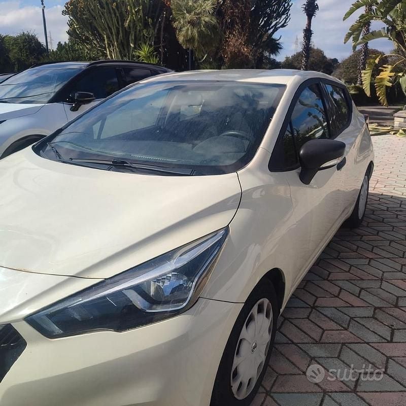 Usata Nissan Micra Acenta 71 CV (52 kW) 2020 Bianco Utilitaria