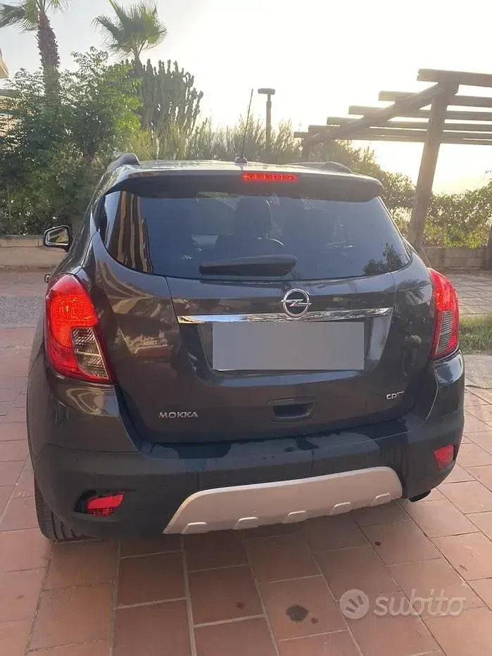 Usata Opel Mokka 131 CV (96 kW) 2014 Grigio SUV