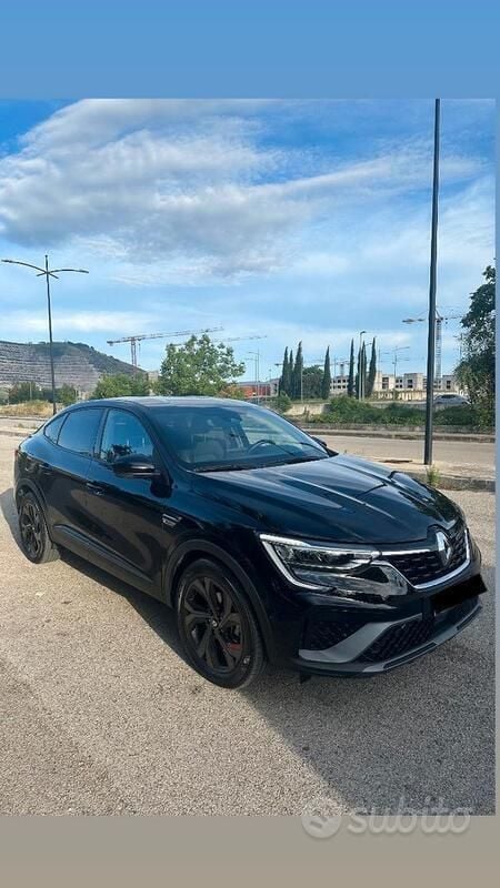 Usata Renault Arkana RS Line 145 CV (106 kW) 2022 Nero SUV