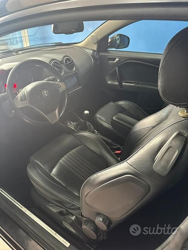 Usata Alfa Romeo MiTo 120 CV (88 kW) 2014 Nero Utilitaria