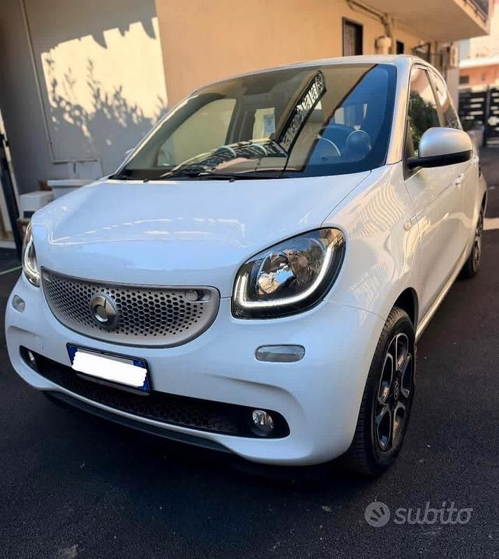 Usata Smart ForFour Prime 2016 Bianco Utilitaria