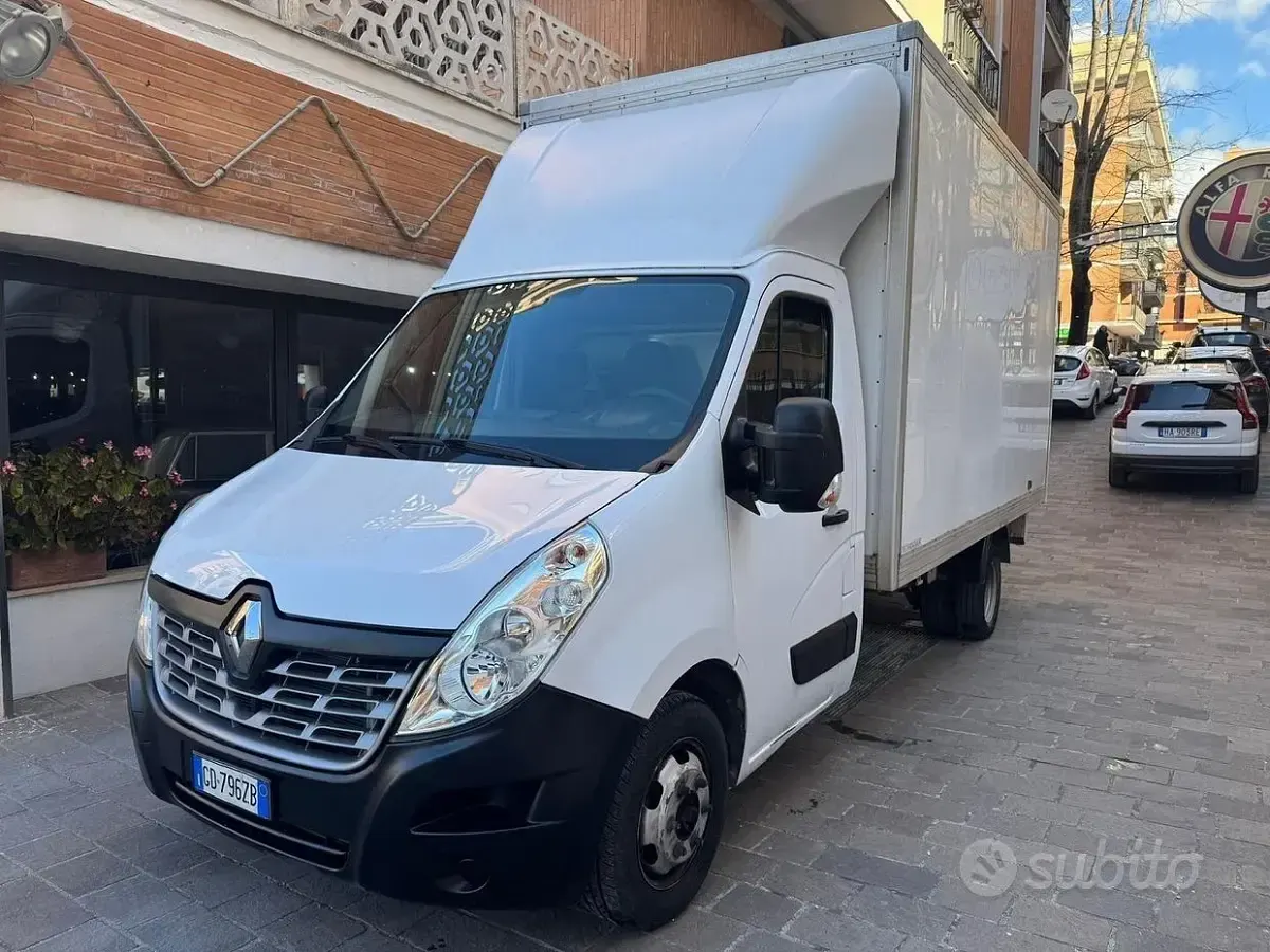 Usata Renault Master 131 CV (96 kW) 2020 Bianco Monovolume