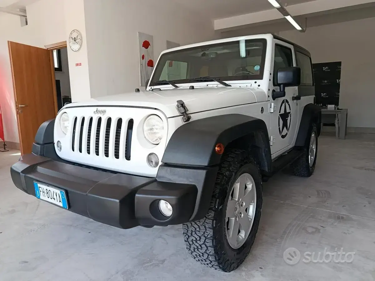 Usata Jeep Wrangler Sport 200 CV (147 kW) 2017 Bianco SUV