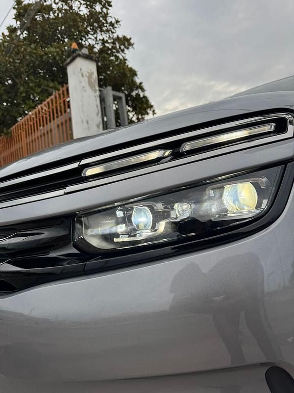 Usata Citroën C5 Shine 130 CV (95 kW) 2020 Grigio Station wagon