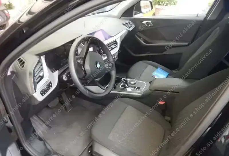 Usata BMW 116 M Sport 108 CV (79 kW) 2022 Bianco Utilitaria