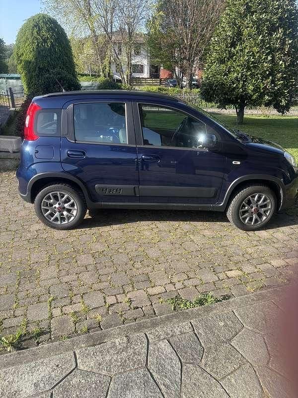 Usata Fiat Panda 4x4 S 95 CV (69 kW) 2017 Utilitaria