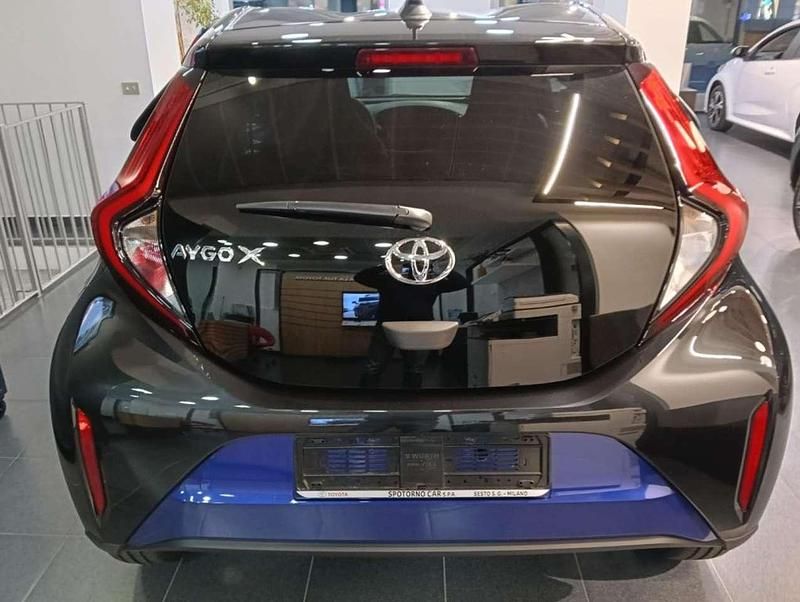 Nuova Toyota Aygo X Trend 72 CV (52 kW) 2025 Blu SUV