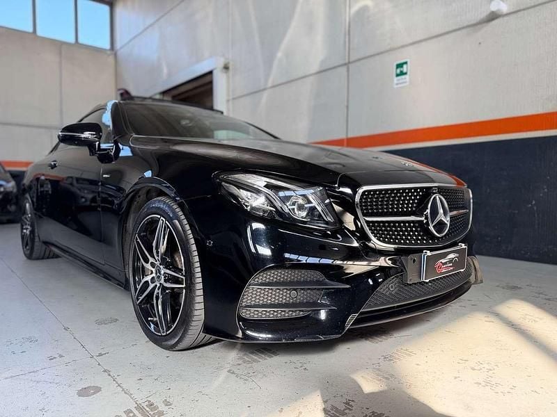 Usata Mercedes E220 AMG Line Premium Plus 194 CV (142 kW) 2019 Nero Coupé