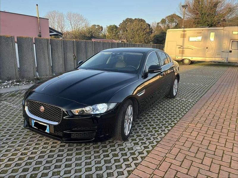 Usata Jaguar XE Business Edition 179 CV (131 kW) 2018 Berlina