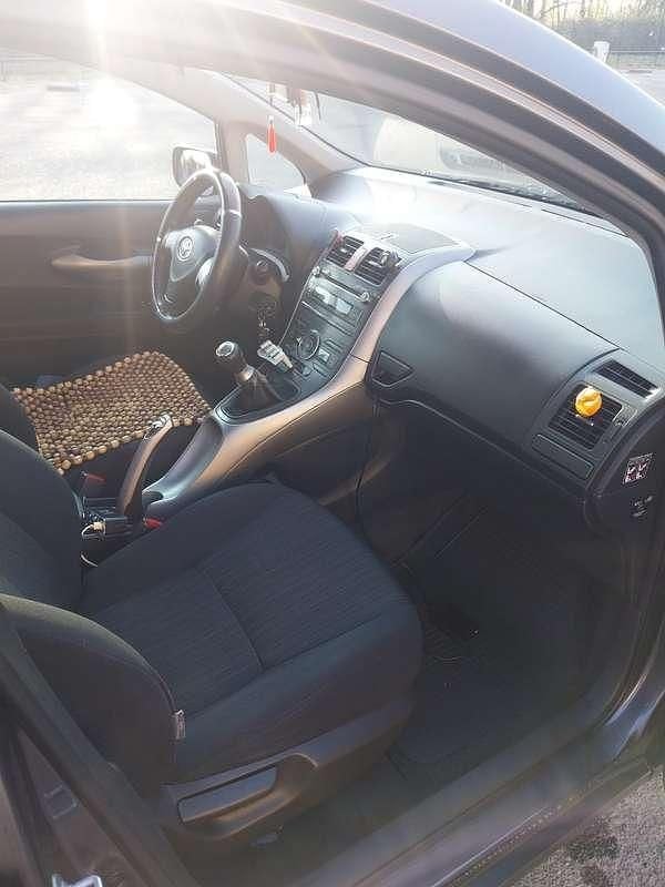 Usata Toyota Auris 90 CV (66 kW) 2008 Utilitaria