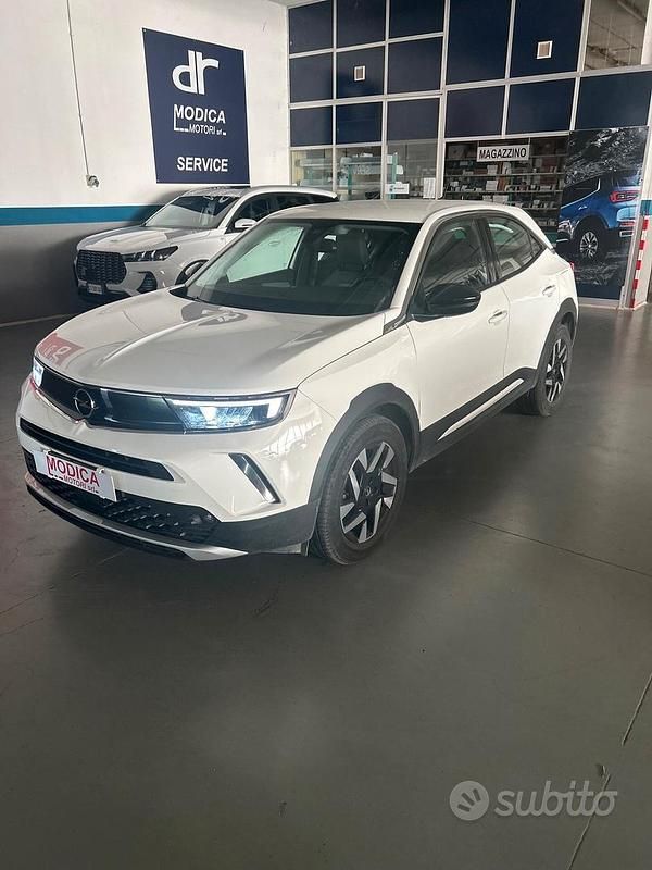 Usata Opel Mokka Elegance 100 CV (73 kW) 2021 Bianco SUV
