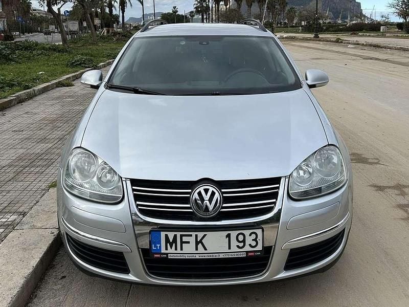 Usata VW Golf VI 105 CV (77 kW) 2008 Argento Utilitaria
