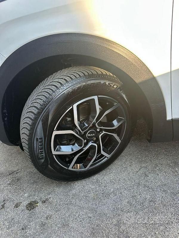 Usata Peugeot 3008 120 CV (88 kW) 2019 Bianco SUV