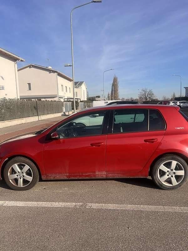 Usata VW Golf VI Team 105 CV (77 kW) 2010 Rosso Utilitaria