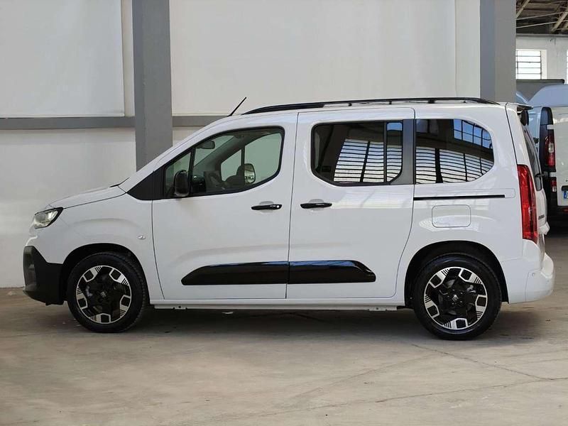 Nuova Fiat Doblò 102 CV (75 kW) 2025 Bianco Monovolume