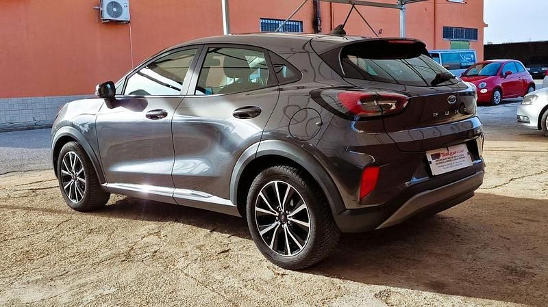 Usata Ford Puma Titanium 125 CV (91 kW) 2021 Grigio SUV