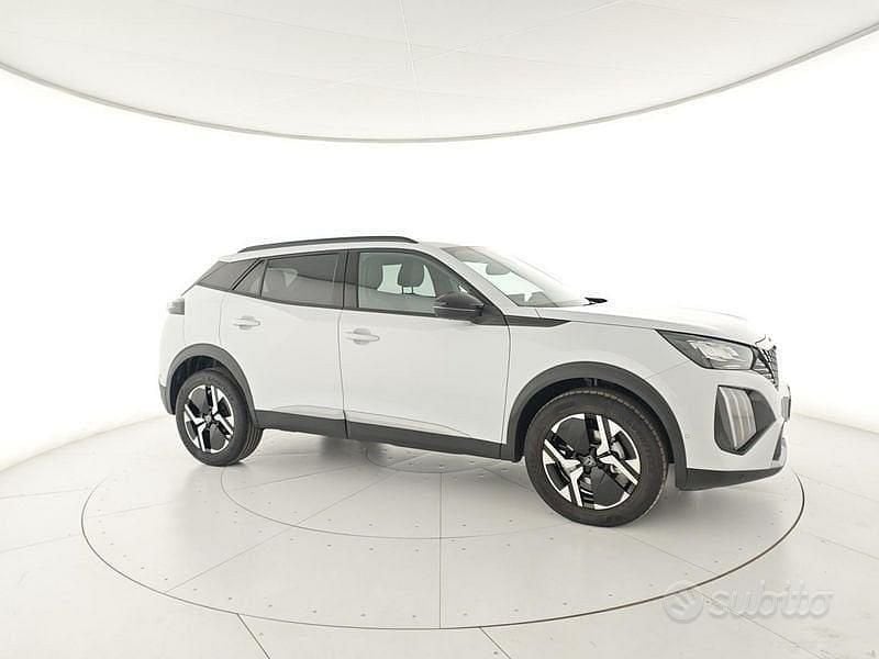 Occasion Peugeot 2008 Allure 101 ch (74 kW) 2025 SUV