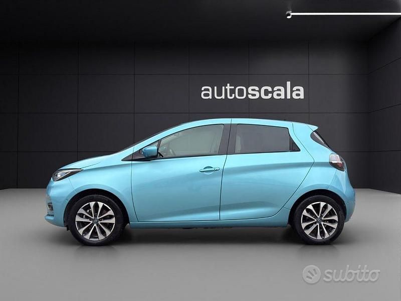 Usata Renault Zoe Intens 100 kW (136 CV) 2020 Azzurro metallizzato Utilitaria