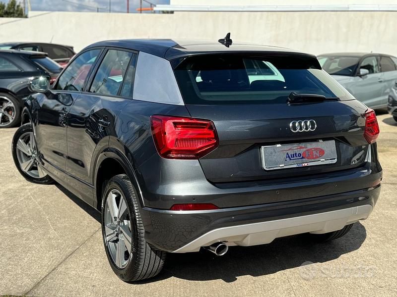Usata Audi Q2 S-Line 116 CV (85 kW) 2019 Grigio SUV