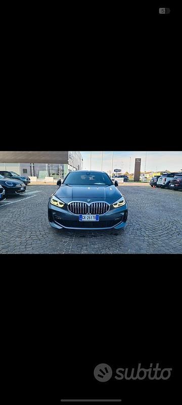 Usata BMW 116 M Sport 116 CV (85 kW) 2021 Grigio Utilitaria