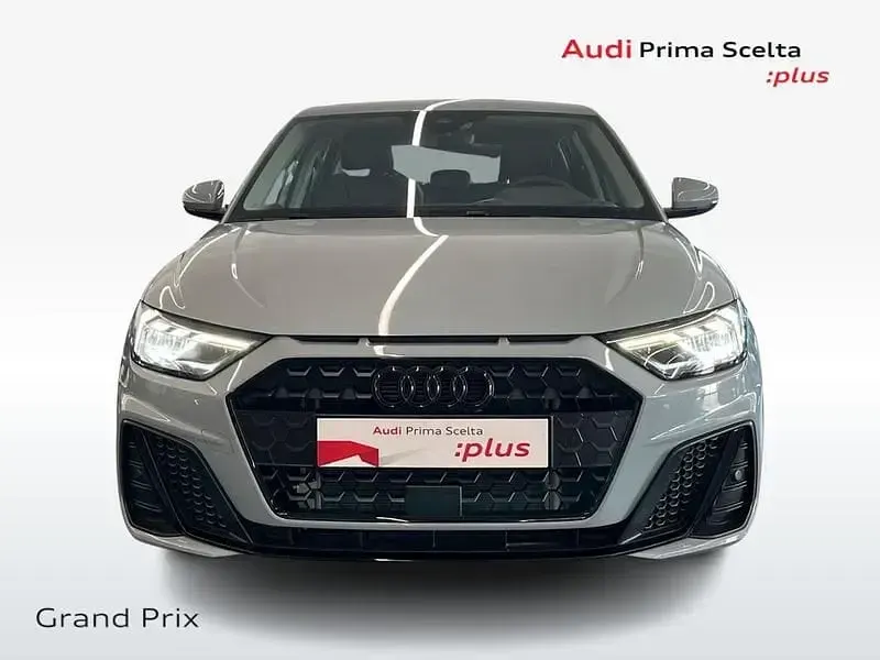 Nuova Audi A1 S-Line 116 CV (85 kW) 2026 Grigio SUV