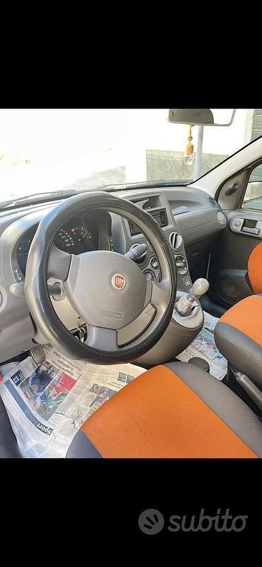 Usata Fiat Panda 77 CV (56 kW) 2007 Giallo Utilitaria