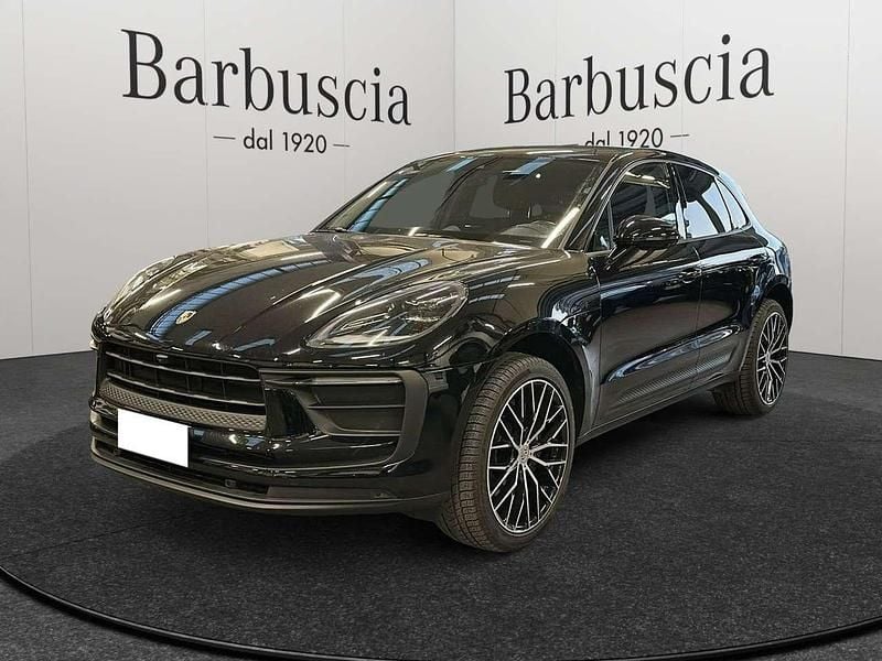 Nero Usata 2022 Porsche Macan SUV | 68.500 € (Buon prezzo) - Immagine 1/4