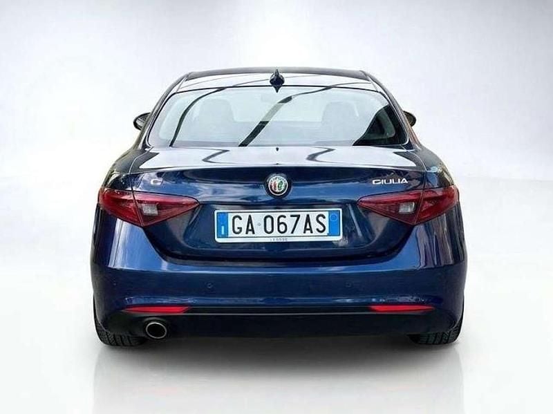 Usata Alfa Romeo Giulia Business 160 CV (117 kW) 2020 Blu/azzurro Berlina